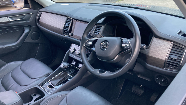 Skoda Kodiaq 2.0 TDI 200 SE L Executive 4x4 5dr DSG [7 Seat] Diesel Estate